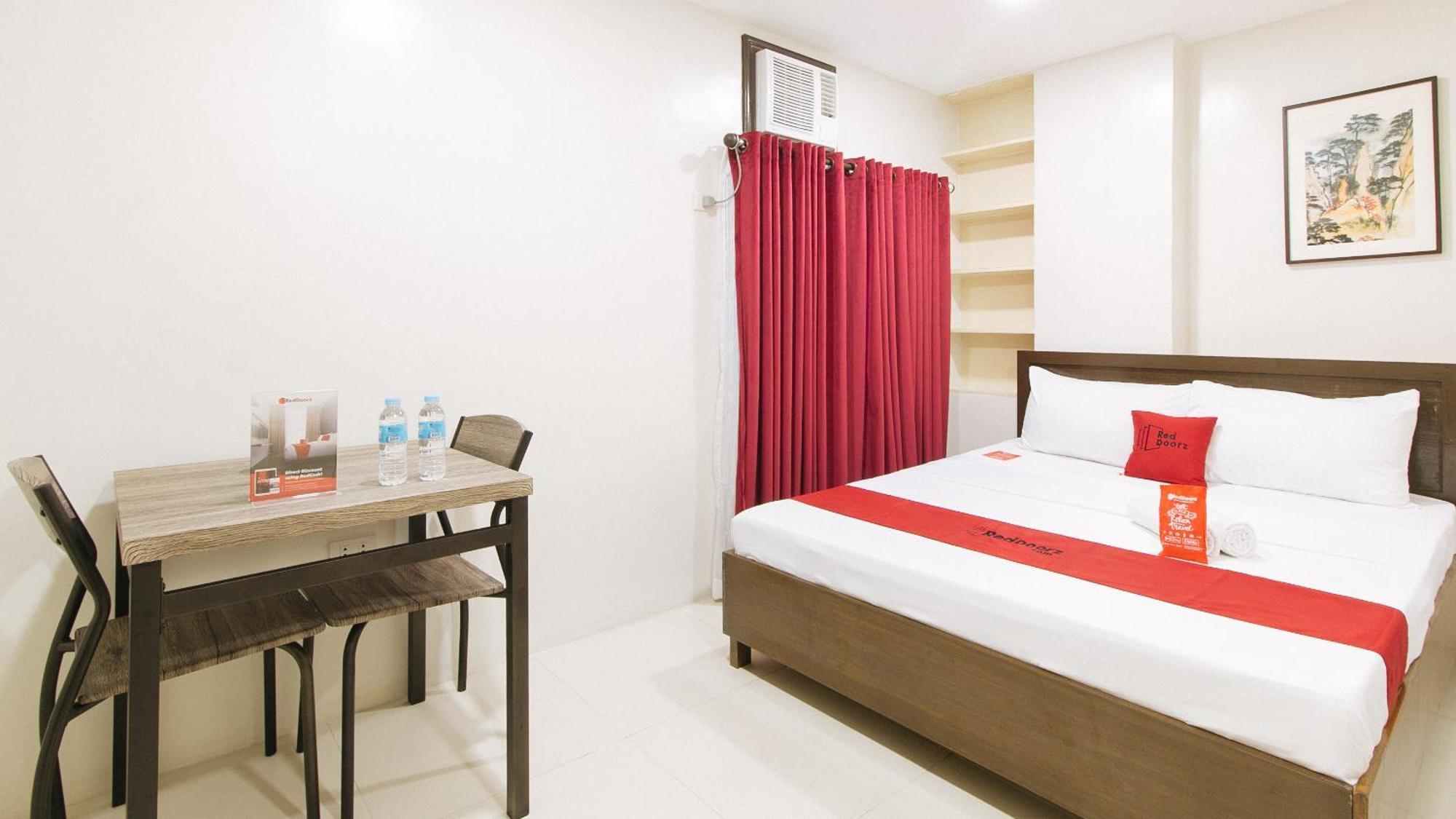 Reddoorz Near Fernwoods Garden Quezon City Exterior photo