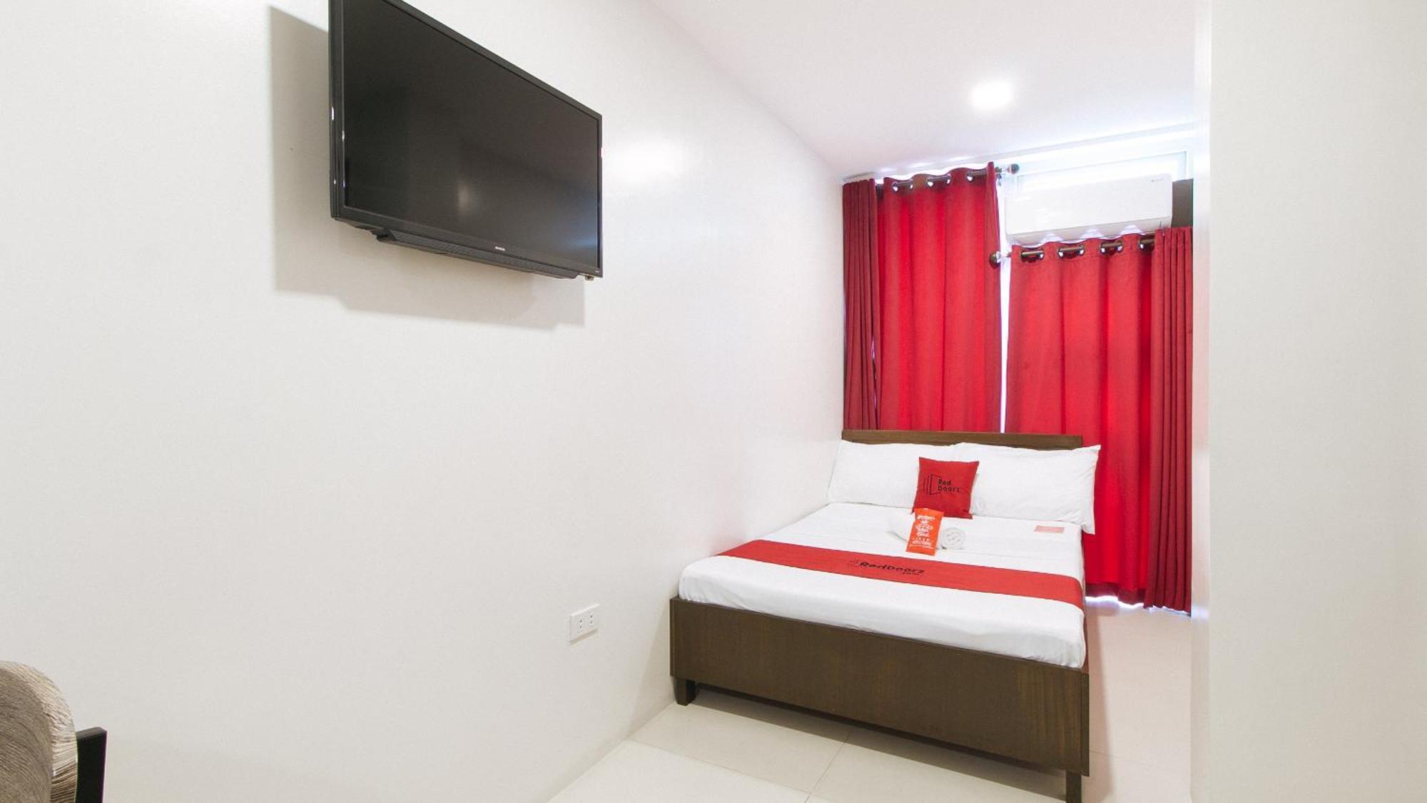 Reddoorz Near Fernwoods Garden Quezon City Exterior photo