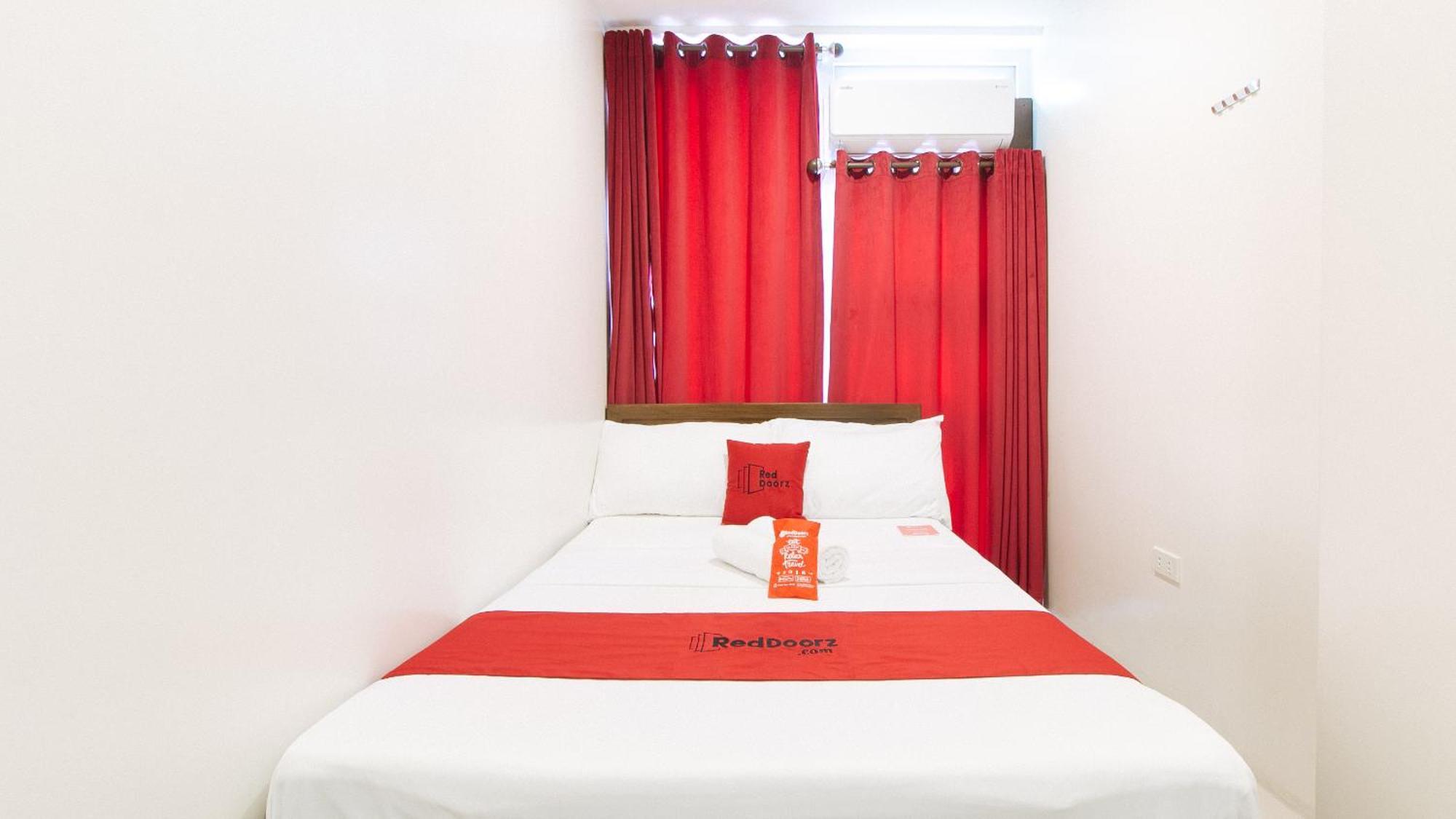 Reddoorz Near Fernwoods Garden Quezon City Exterior photo