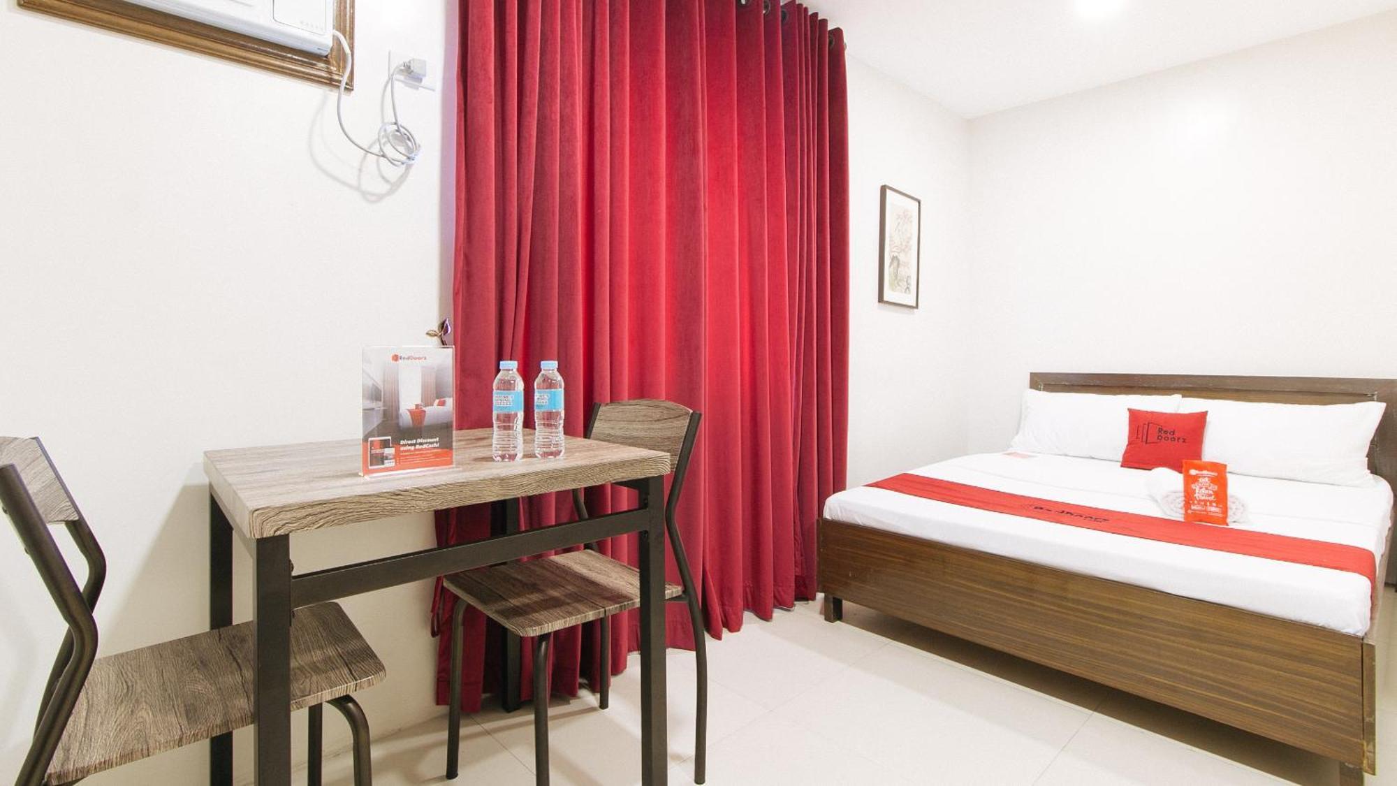 Reddoorz Near Fernwoods Garden Quezon City Exterior photo
